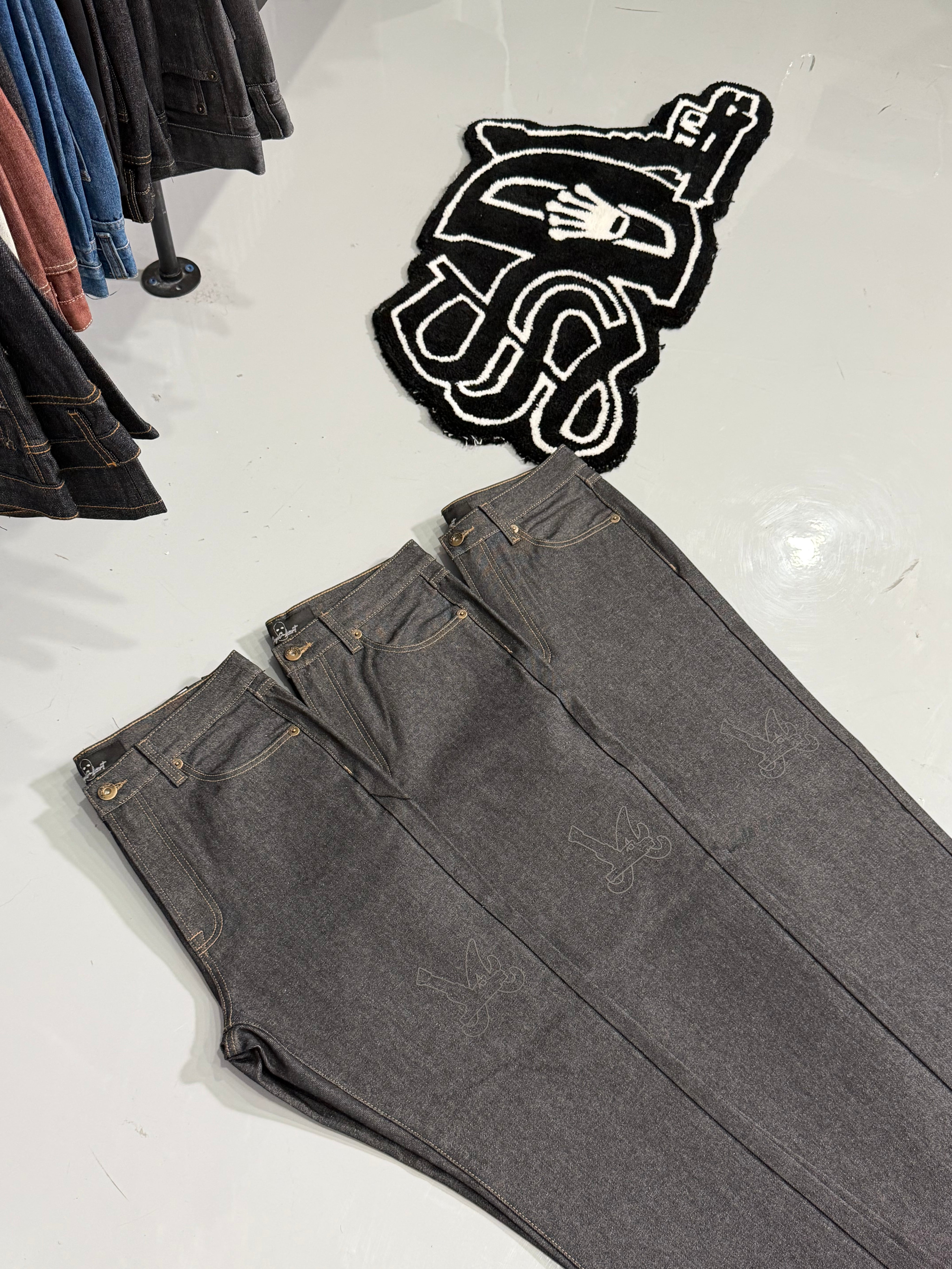 SDL BLACK JEANS