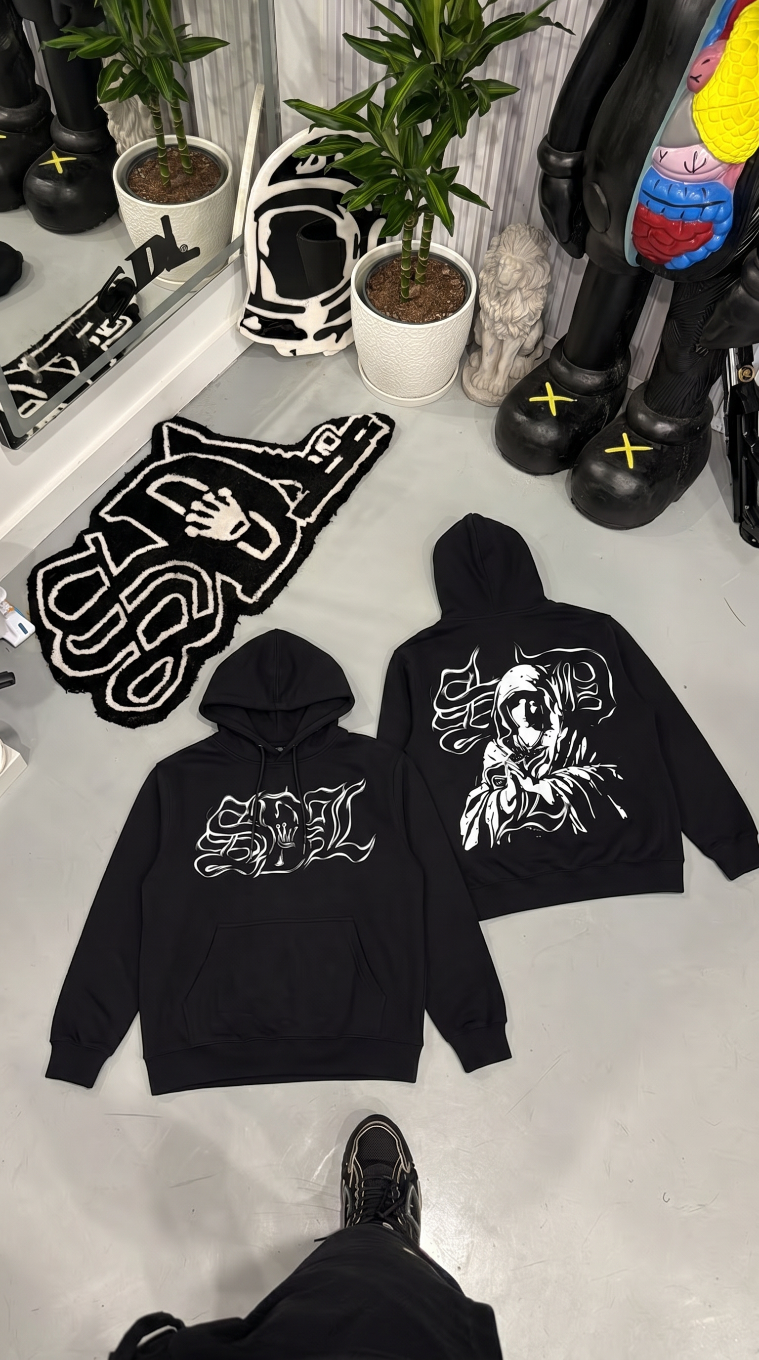 SDL SMOKE HOODIES