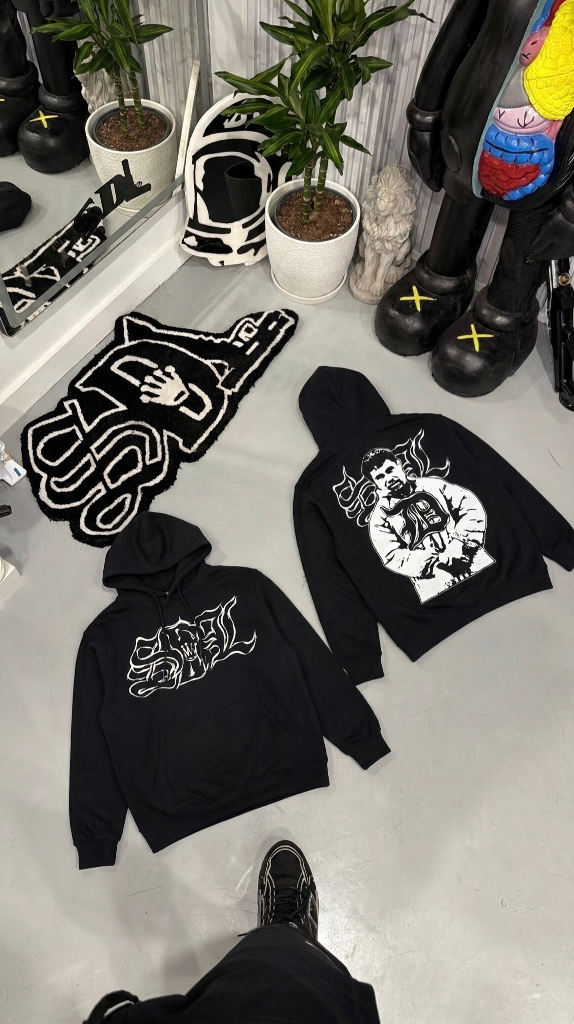 SDL SMOKE HOODIES